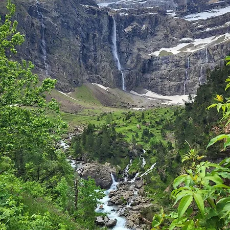 Villa Gavarnie - 4 Suites Privatives - Vue Cirque Vila